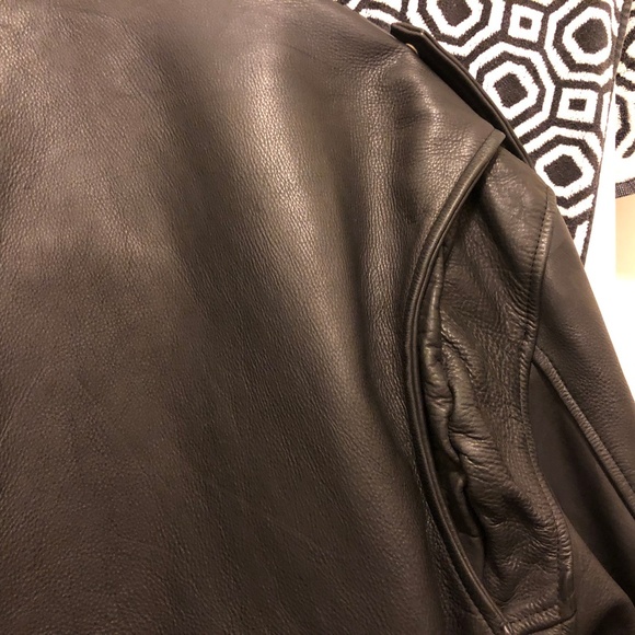Classic Motorcycle Jacket - Picture 6 of 8